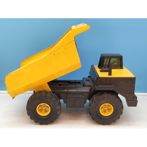 446 - 2 x Tonka Dumper Trucks. 26cm High, 43cm x 20cm.