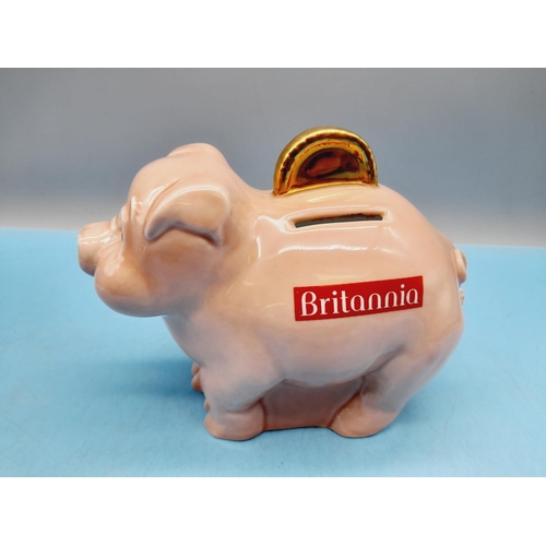 457 - Wade Pig Moneyboxes (4) including Trial Pieces. Tallest 15cm.