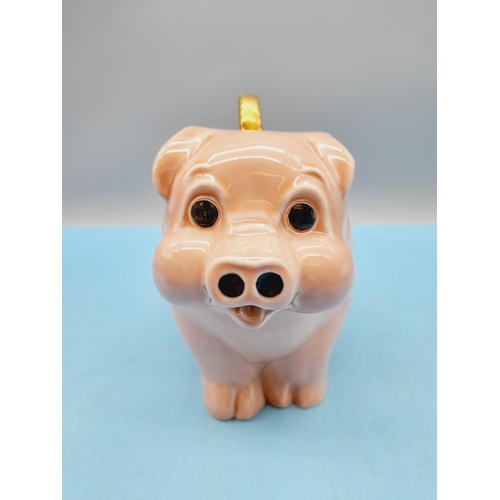 457 - Wade Pig Moneyboxes (4) including Trial Pieces. Tallest 15cm.