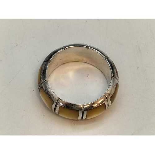 258 - Silver 925 Scroll Mother of Pearl Ring. Size R.