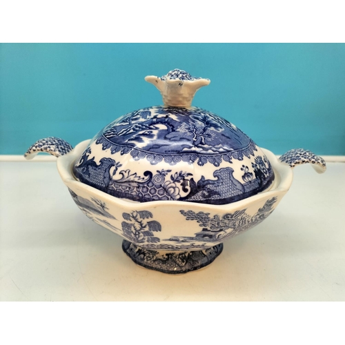 431 - c1900 Mason's Blue and White 'Willow' Pattern Footed Serving Bowl and 24cm Ginger Jar (A/F Repair to... 