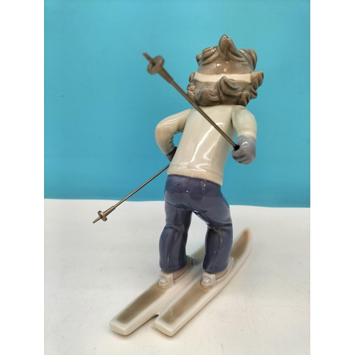 129 - LLadro 20cm Figure 'Sport Billy' Skier 5163