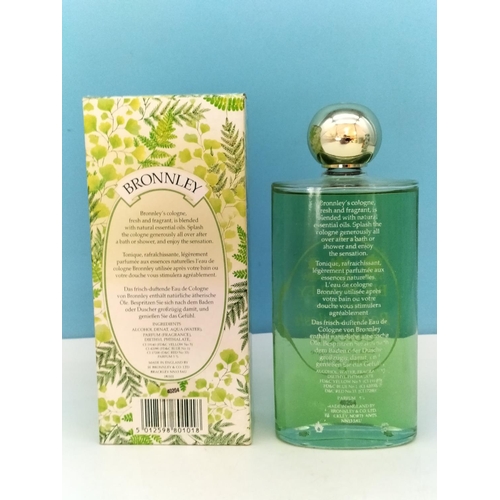 420 - Boxed Bronnley 250ml Body Splash Colognes (2) 'English Fern' and 'Blue Poppy'. Full.