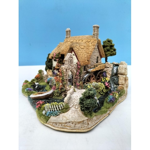 405 - Lilliput Lane Cottages and Mills (7) to include Boxed 'The Old Mill at Dunster L2396' with Deeds, Bo... 