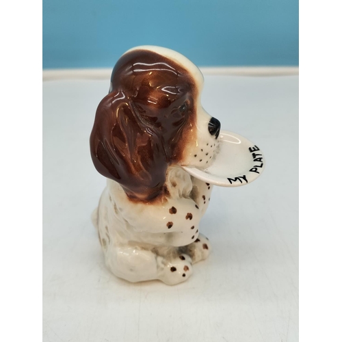 341 - Beswick 11cm Figure of a Spaniel 'My Plate' No 1054.