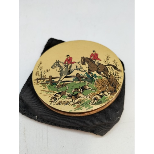 430 - Collection of Vintage Ladies Compacts to include Stratton and Zenette.