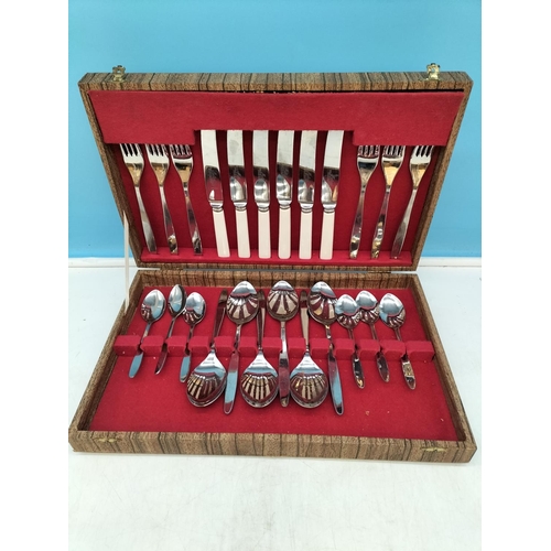 479 - Vintage Cased Hiram Wild Stainless Steel 24 Piece Cutlery Set.