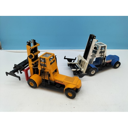 165A - Corgi Die-Cast Models of 'Hyster Challenger 800' (2).