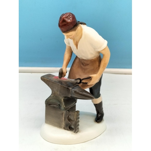 170A - Royal Doulton 17.5 cm Figure 'The Blacksmith of Williamsburg' HN 2240. Seconds.