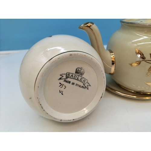 110A - Collection of Teapots, Water Jugs and Hot Water Pots to include Sadler, Lovatt Langley, etc.