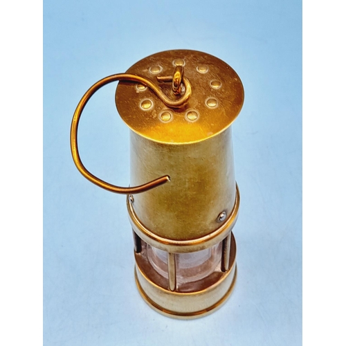 189 - Miniature Brass Miners Lamp Presented to C.F.Taylor from his Colleagues of South Yorkshire 1973. 12c... 