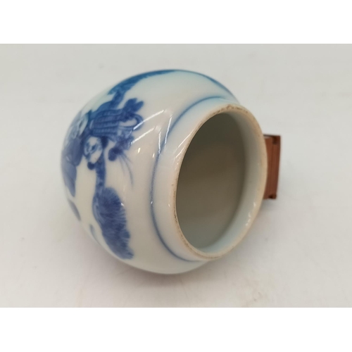 275A - Chinese Blue and White Garden Scene Bird Feeder. 7cm x 8cm.