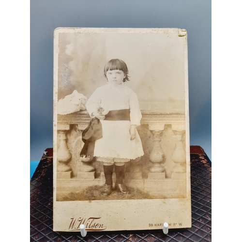 711 - Good Collection of 19th/20th Century Cabinet Cards (Approx 30) and Album.