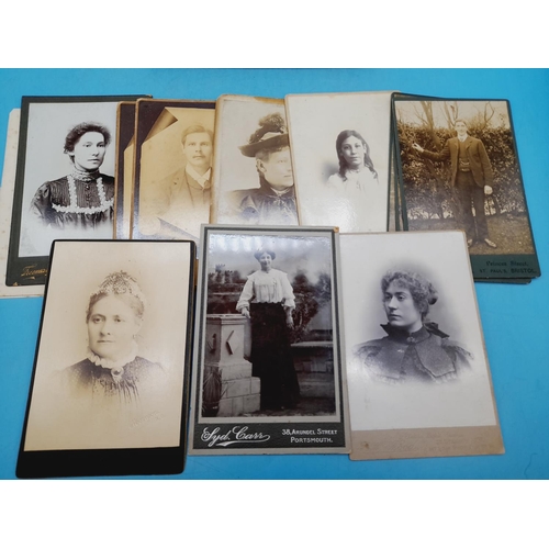 711 - Good Collection of 19th/20th Century Cabinet Cards (Approx 30) and Album.