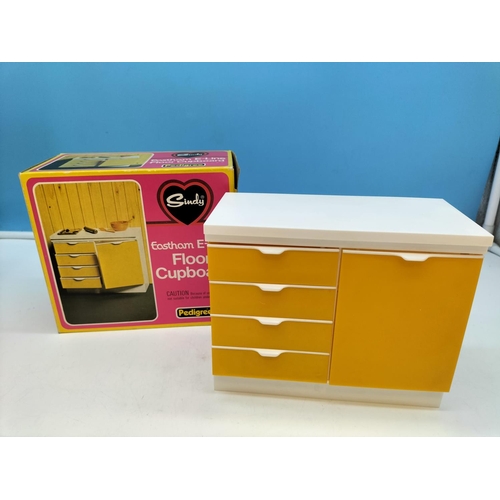 122 - Boxed Vintage 1970's Pedigree Sindy Eastham E-Line Kitchen Set to include Wall Oven (44550), Sink Un... 