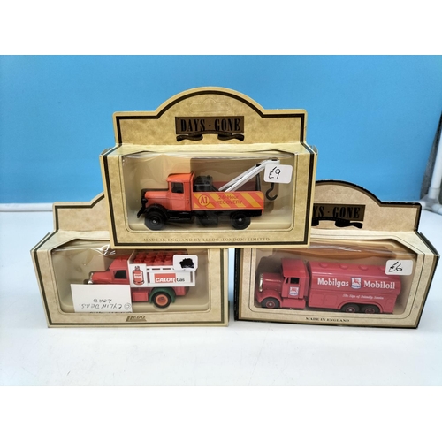 201 - Collection of Die-Cast Lorries and Vans (10).