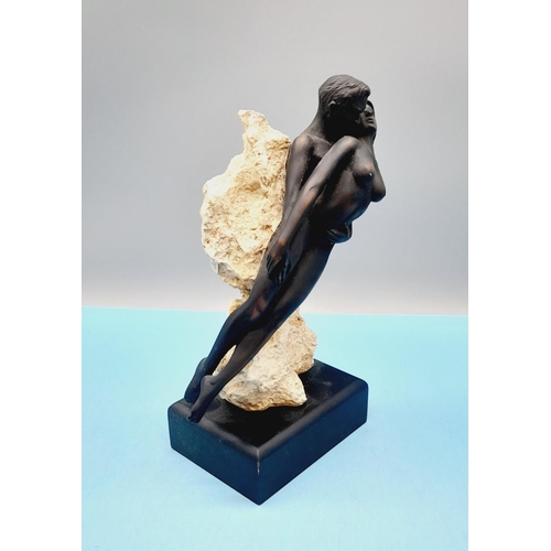 207 - Modern 27cm Figure 'The Lovers'.