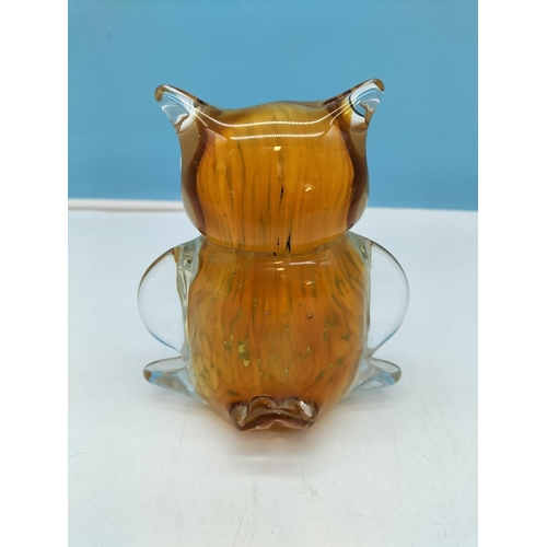 231 - Glass Owl Figure. 14cm Tall.