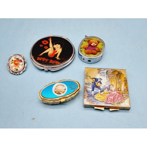 285 - Ladies Wristwatch, Lighter, Pill Box plus Mirror Compacts (2) to include Betty Boop.