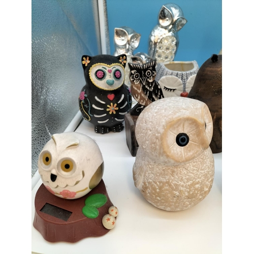 315 - Collection of Mixed Owl Figures and Owl Teapots. Tallest 19cm.