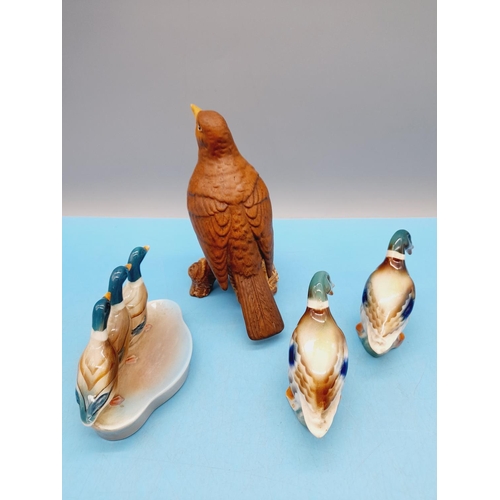 569 - Beswick Duck Figures (3) plus Beswick Matt Song Thrush Figure. Tallest 15cm.