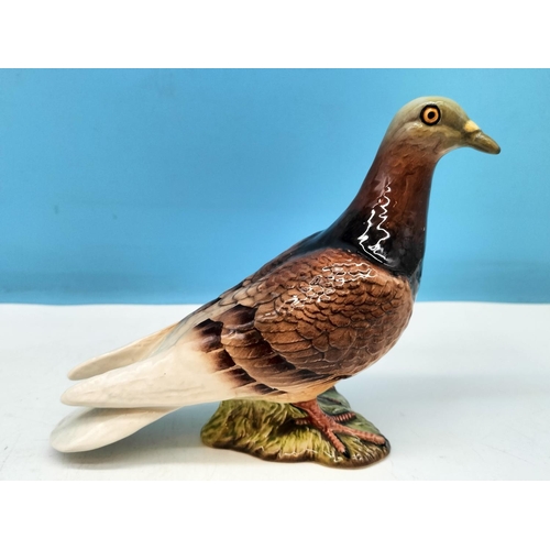 647 - Beswick Figure of a Pigeon, 1383. 15cm High, 16cm x 7cm.