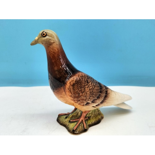 647 - Beswick Figure of a Pigeon, 1383. 15cm High, 16cm x 7cm.