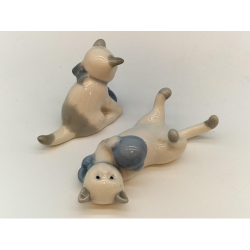 8 - 2 x Very Rare Genuine 1930's Wade ABC Cats/Kittens with Ball. Slight Crazing to Glaze. Longest 8cm.