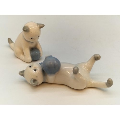 8 - 2 x Very Rare Genuine 1930's Wade ABC Cats/Kittens with Ball. Slight Crazing to Glaze. Longest 8cm.