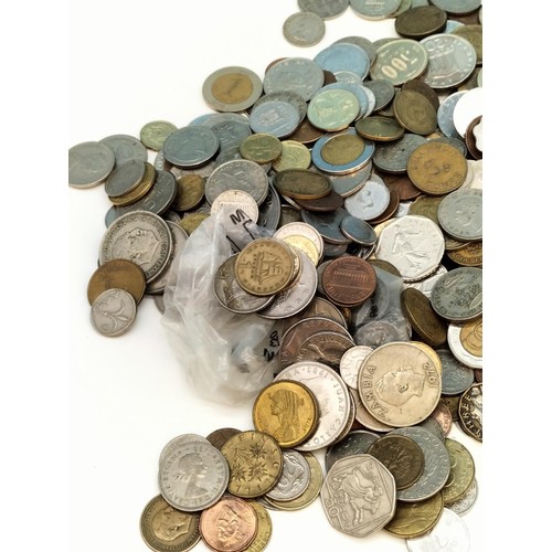 509 - Quantity of Mixed World Coins.