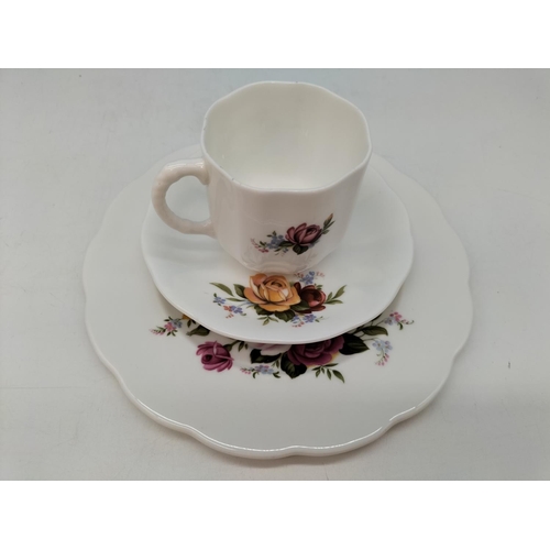 543 - Crown Staffordshire Bone China 19 Piece Part Tea Set in a Rose Pattern.