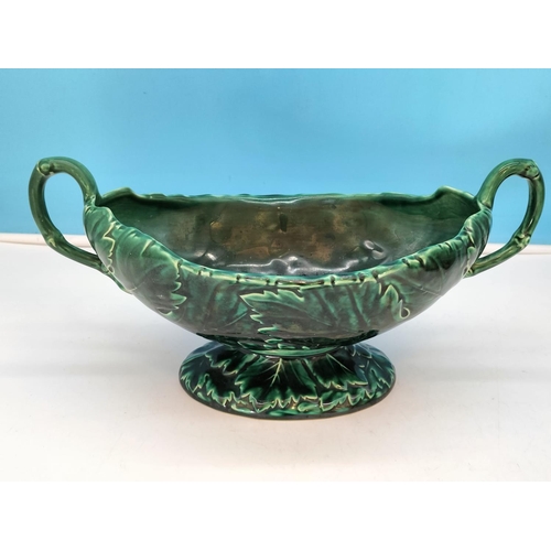 592 - Unmarked Wedgwood Green Magolica Cabbage Twin Handled Vase/Bowl. 16cm High, 33cm x 18cm