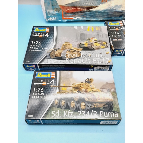 456 - Revell Military Tank Models (3) plus Scale 1:72 British Vosper Model Kit