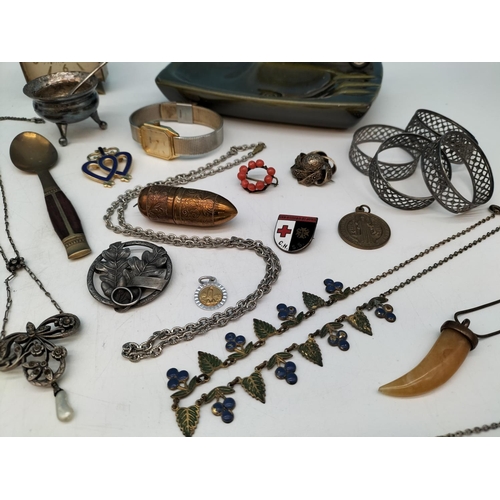 530 - Collection of Mixed Collectable Costume Jewellery, etc.