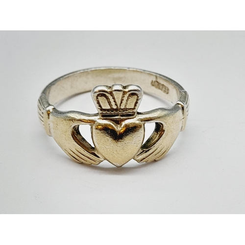 534 - Silver Claddagh Ring. Size X.