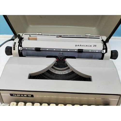 544 - Vintage 1970's Adler Gabriele 25 Portable Typewriter. Excellent Condition.