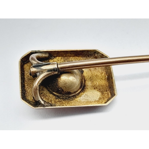 559 - 8/9ct Unmarked Gold Stick Pin. Tested. Total Weight 2.5 Grams.