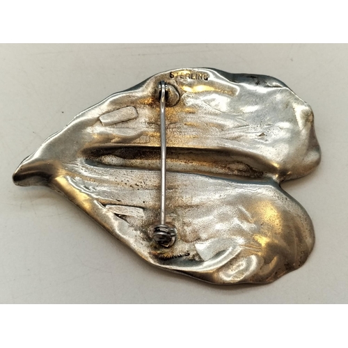 566 - Sterling Silver Anthurium Brooch. 6cm x 4.5cm.