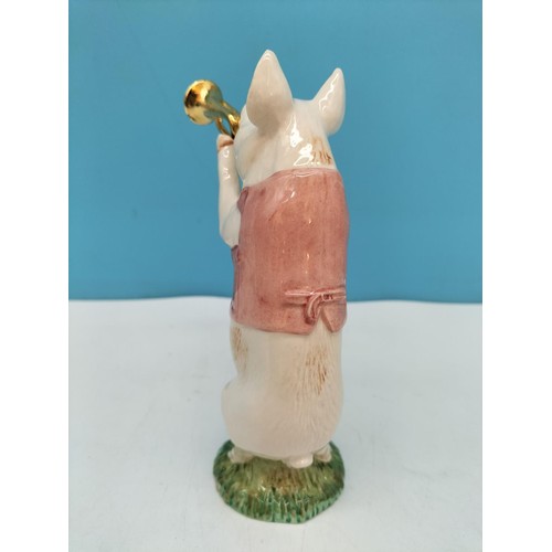 250 - Boxed Beswick Piggy Band 15cm Figure 'Matthew Trumpeter'.