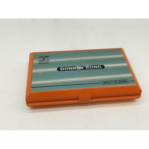 62 - Nintendo DX52 'Donkey Kong' Hand Held Video Game Console c1982 W/O.