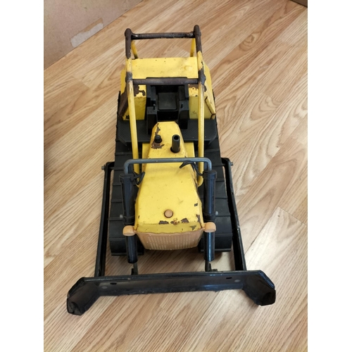 60A - 2 x Play Worn Tonka Toys, T9 Bulldozer and Mighty Crane. Largest 32cm High, 43cm x 21cm.