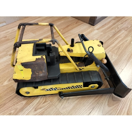 60A - 2 x Play Worn Tonka Toys, T9 Bulldozer and Mighty Crane. Largest 32cm High, 43cm x 21cm.