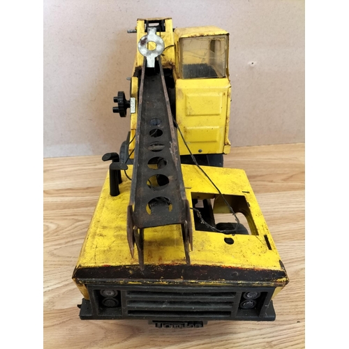 60A - 2 x Play Worn Tonka Toys, T9 Bulldozer and Mighty Crane. Largest 32cm High, 43cm x 21cm.
