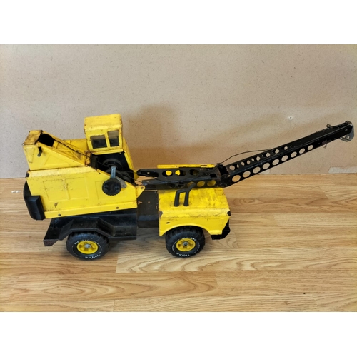 60A - 2 x Play Worn Tonka Toys, T9 Bulldozer and Mighty Crane. Largest 32cm High, 43cm x 21cm.