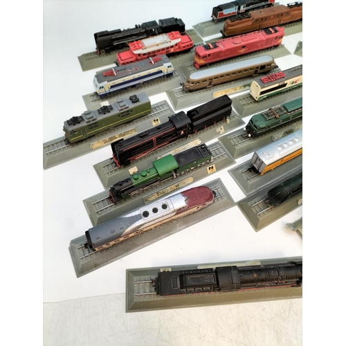 Locomotive Miniature Del Prado - Modèle Détaillé à L'échelle N (1:160), Multicolore, Dans Son Emballage D'origine