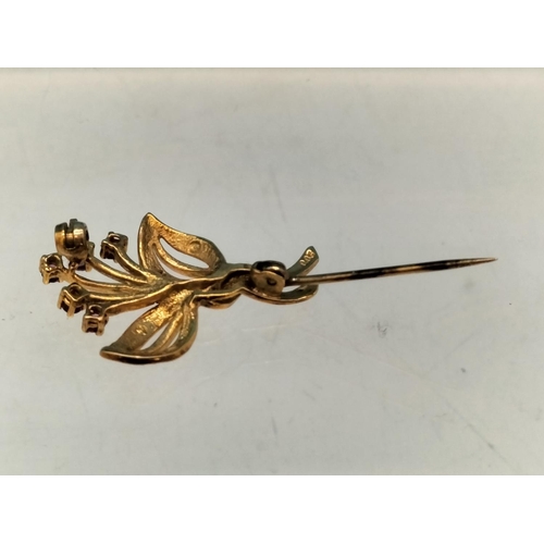 16 - 9ct Gold Hallmarked Flower Brooch with Amethyst Stones. 3.1 Grams.