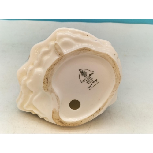 231 - Royal Doulton Lady Figures (2), 'Diana' HN 2468 and 'Joanne' HN 3422. Tallest 20cm.