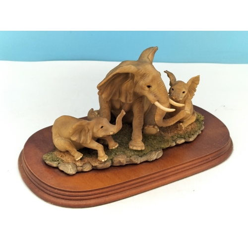 235 - Leonardo Collection Figure 'African Elephant Family'. 17cm High x 29cm.