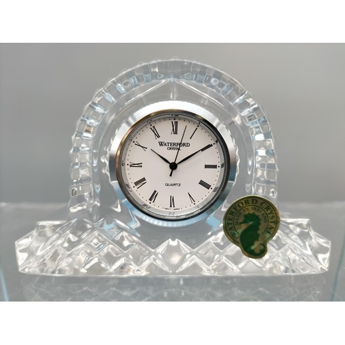 236 - 1930's Bohemia Hand Painted Glass Bowl 'The Royal Hunt' After the Engraving by John Wotton (16cm Dia... 