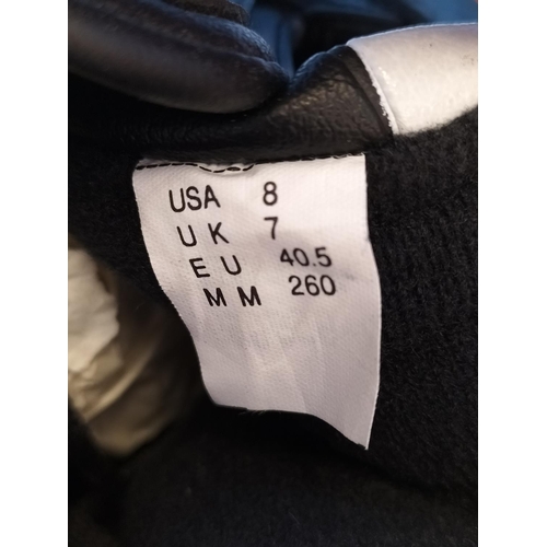 304 - 2 Pairs of Lotto Rugby Boots. Sizes 7 and 7.5. Little or No Use.